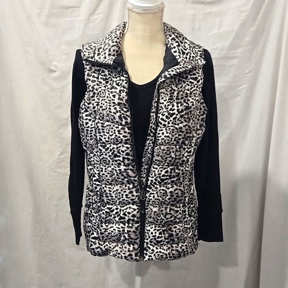 Betsey Johnson - Black and White Leopard Print Snow Vest - (L) - Picture 1 of 6